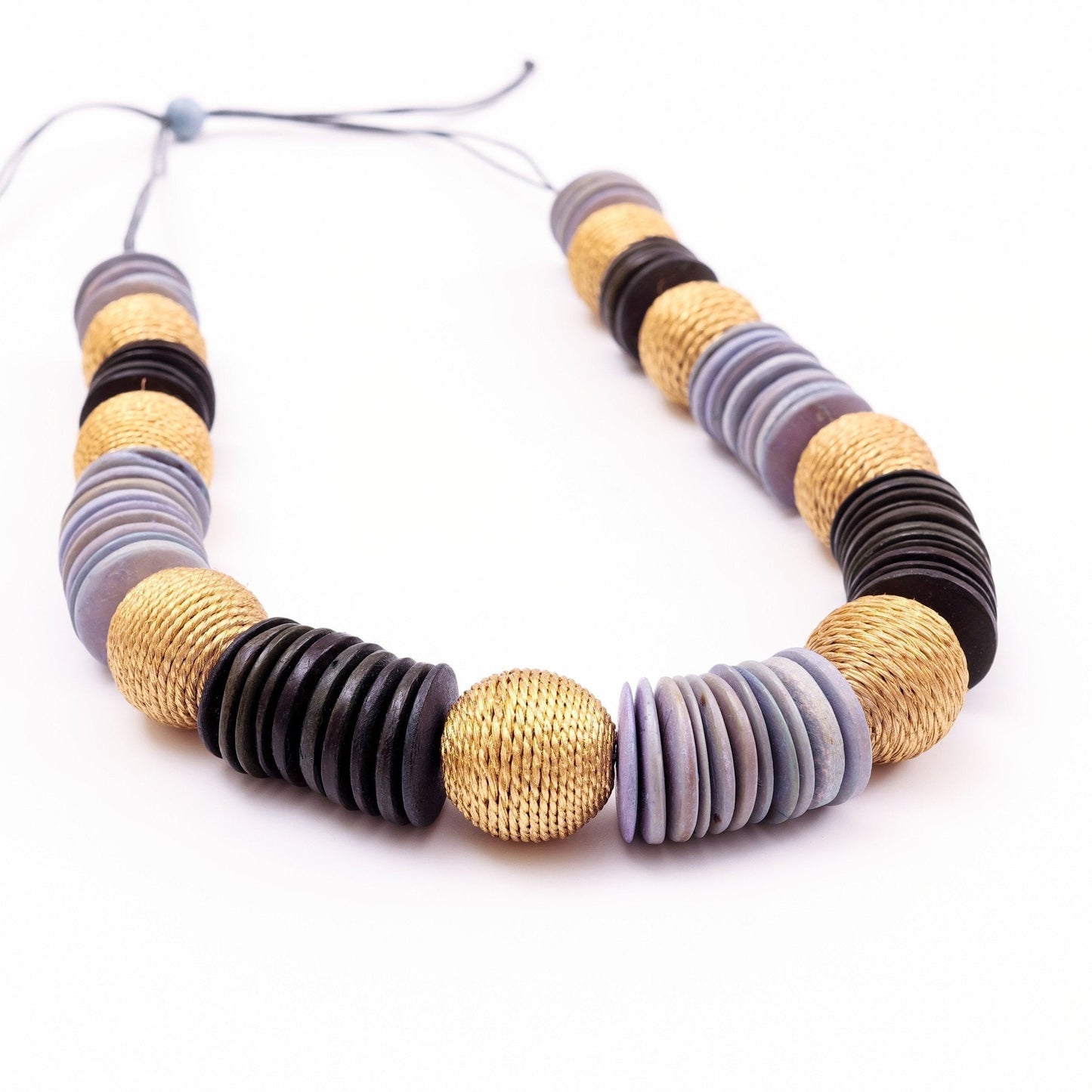 Chunky Wooden Necklace - Pastilla Grey and Black | LIKHÂ