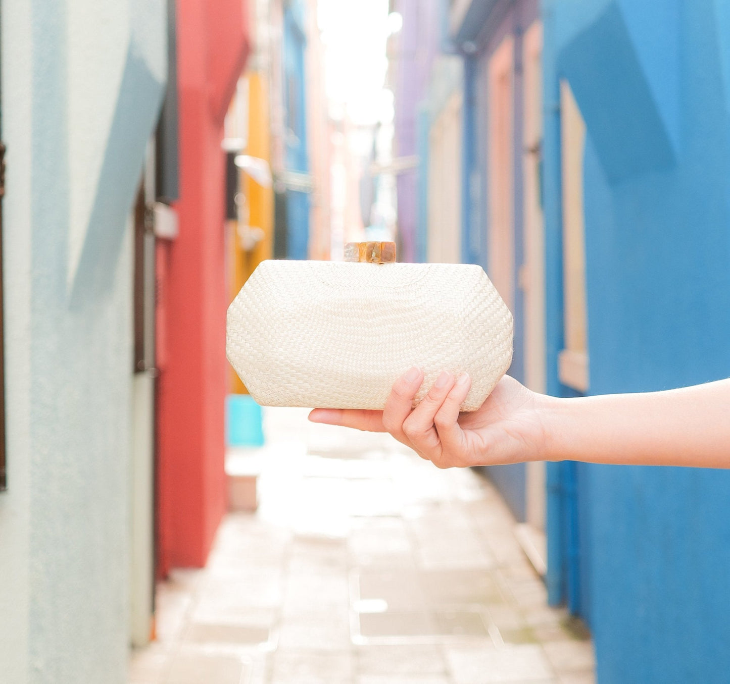 White Woven Clutch - Handwoven Clutch | LIKHÂ